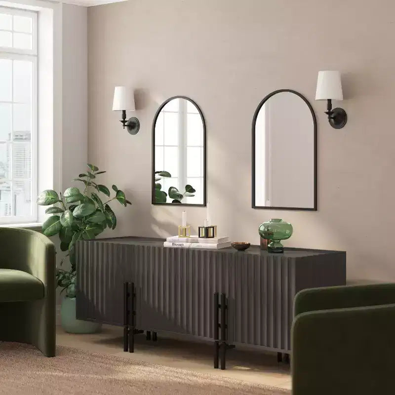 Merrick Lane Arched Metal Framed Wall Mirror for Entryways, Dining Rooms, and Living Rooms