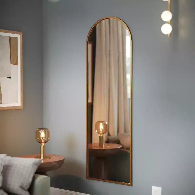 Merrick Lane Arched Metal Framed Wall Mirror for Entryways, Dining Rooms, and Living Rooms