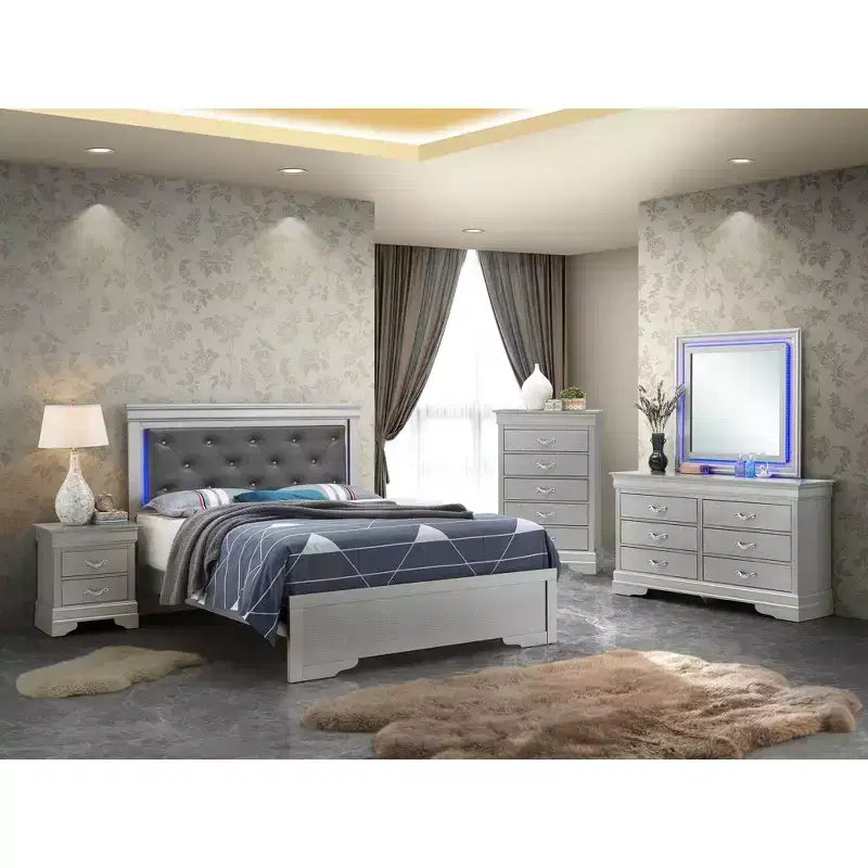 Lorana Queen Panel Bed