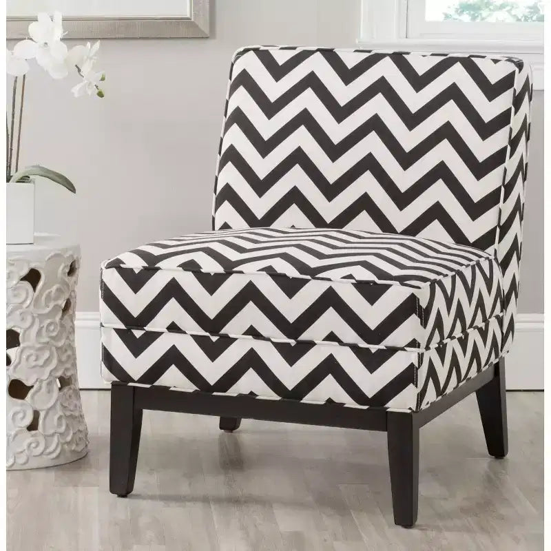 Armond Chair - MCR1006